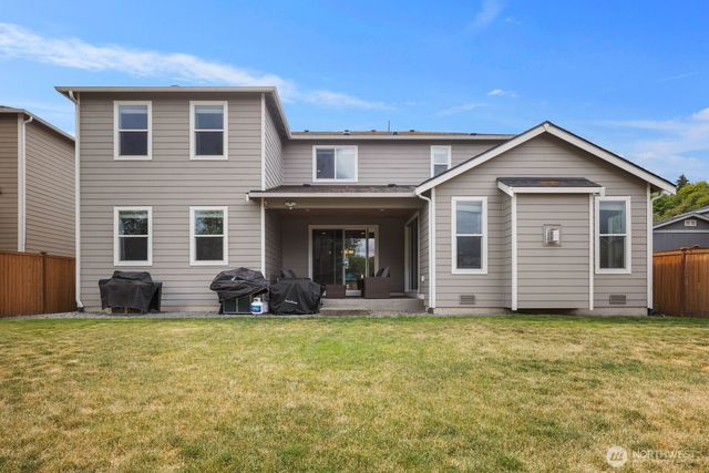 1113 25th Avenue Ct SW, Puyallup, WA 98373