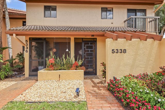 5338 S Fountains Dr Drive S, Lake Worth, FL 33467