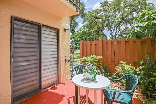 5338 S Fountains Dr Drive S, Lake Worth, FL 33467