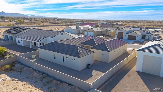 1949 E Via Aventino, Fort Mohave, AZ 86426