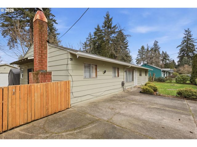 12519 Se ELLIS St, Portland, OR 97236
