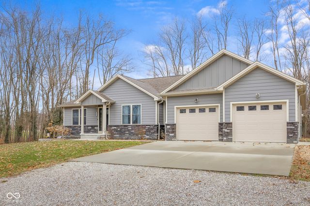 737 Enos Road, Seymour, IN 47274