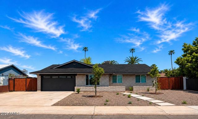 2934 W HARTFORD Drive, Phoenix, AZ 85053