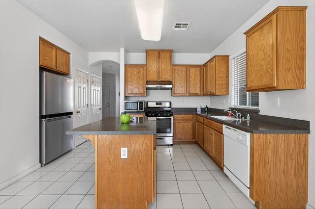 3032 Dusty Ct, Stockton, CA 95209