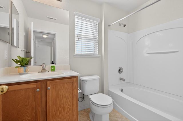 3032 Dusty Ct, Stockton, CA 95209