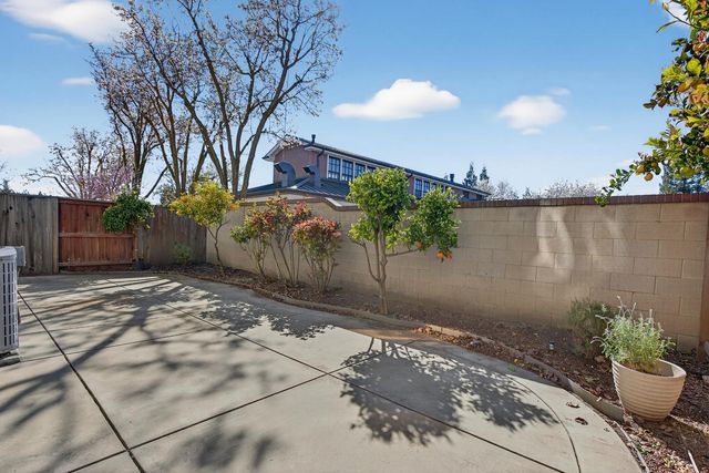 3032 Dusty Ct, Stockton, CA 95209