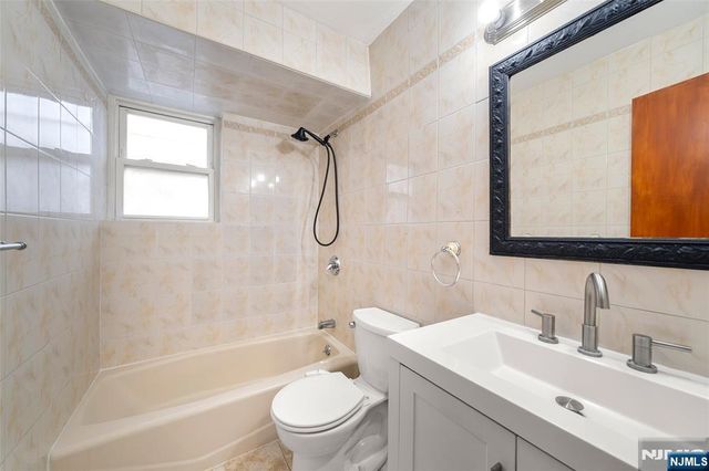 209 8th Street, Fairview, NJ 07022