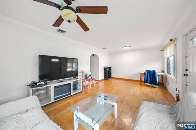 209 8th Street, Fairview, NJ 07022