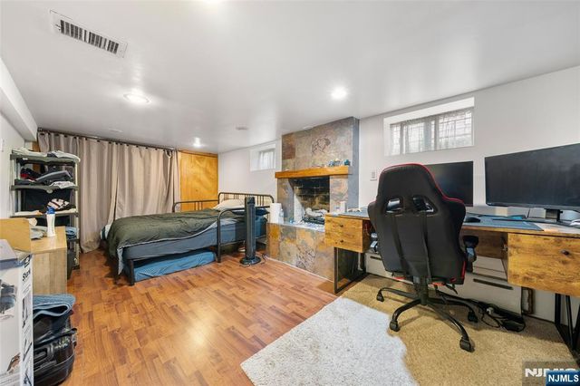 209 8th Street, Fairview, NJ 07022