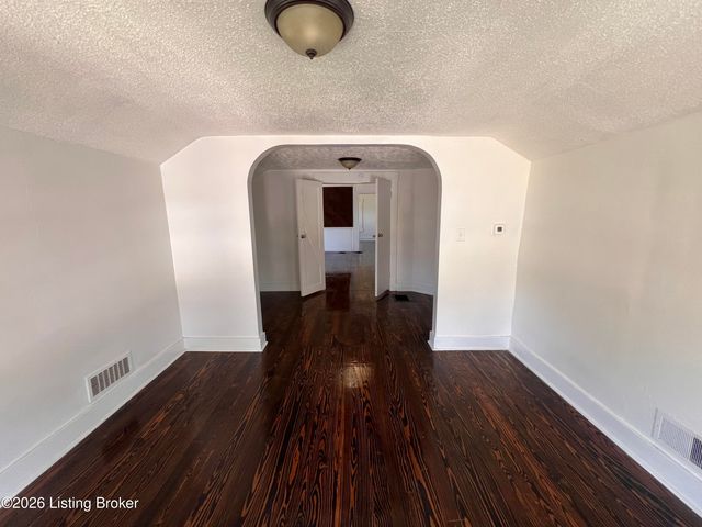 743 S 42nd St, Louisville, KY 40211