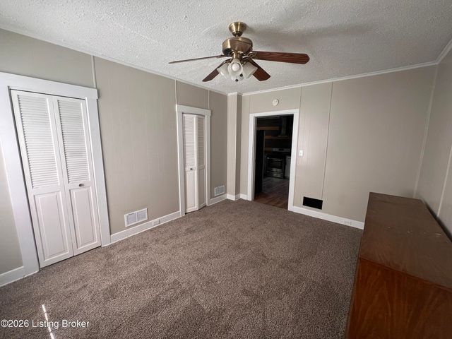 743 S 42nd St, Louisville, KY 40211