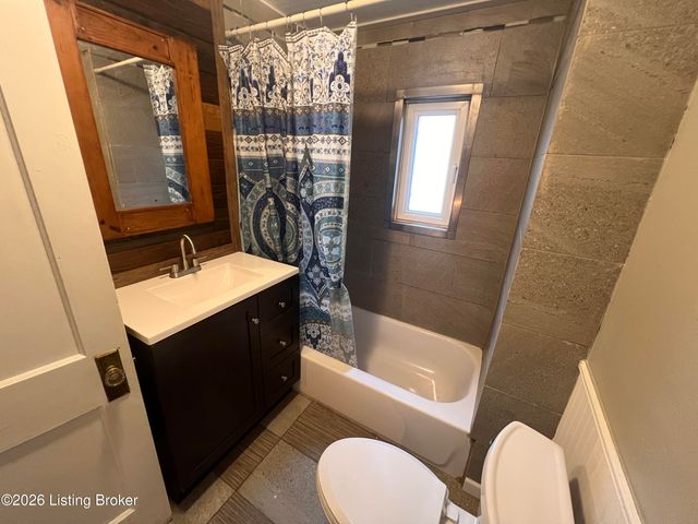 743 S 42nd St, Louisville, KY 40211