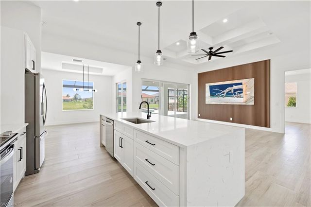 1523 NW 34th AVE, Cape Coral, FL 33993