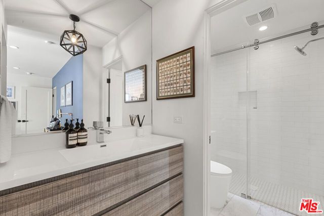 1739 San Ysidro Drive, Beverly Hills, CA 90210