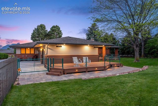 1670 Hill Circle, Colorado Springs, CO 80904