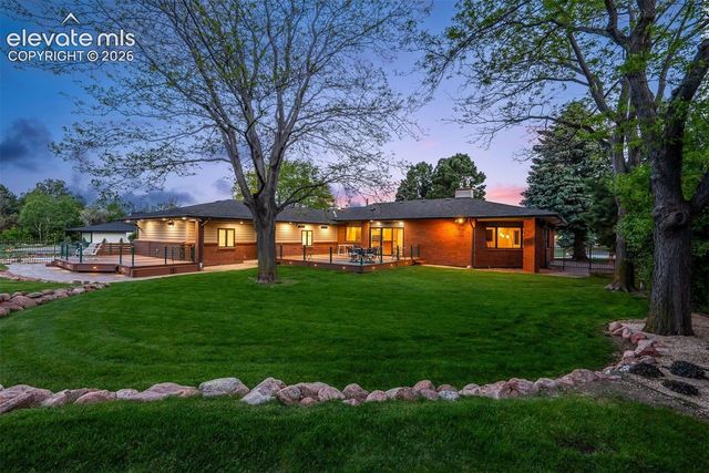 1670 Hill Circle, Colorado Springs, CO 80904
