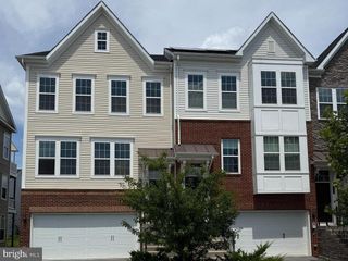 8243 MEADOWOOD DR, Hanover, MD 21076