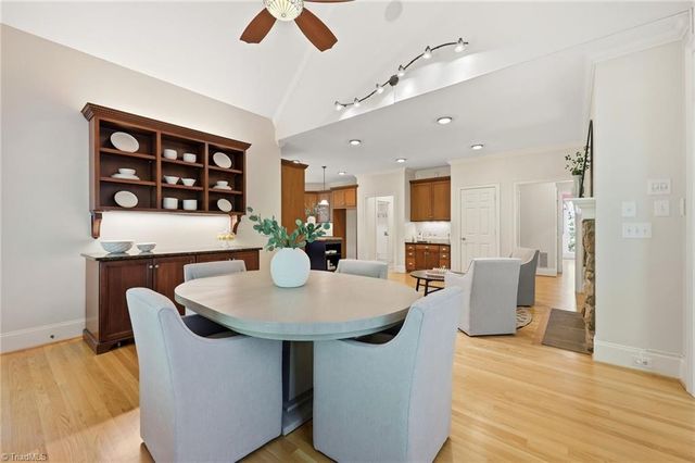 3940 White Hawk Lane, Winston-salem, NC 27106