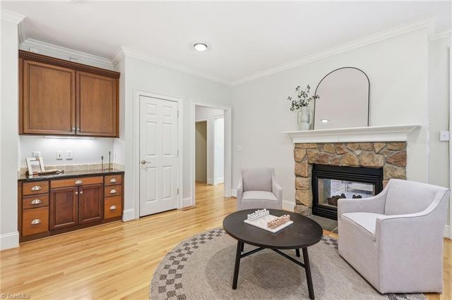 3940 White Hawk Lane, Winston-salem, NC 27106