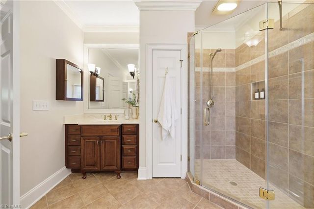 3940 White Hawk Lane, Winston-salem, NC 27106