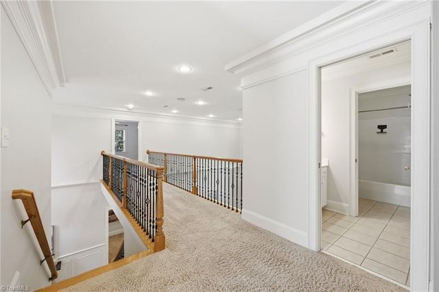 3940 White Hawk Lane, Winston-salem, NC 27106