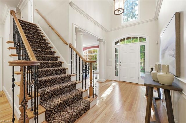 3940 White Hawk Lane, Winston-salem, NC 27106