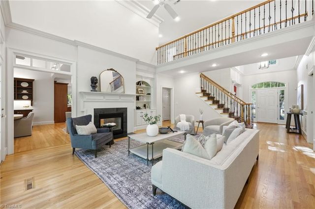 3940 White Hawk Lane, Winston-salem, NC 27106