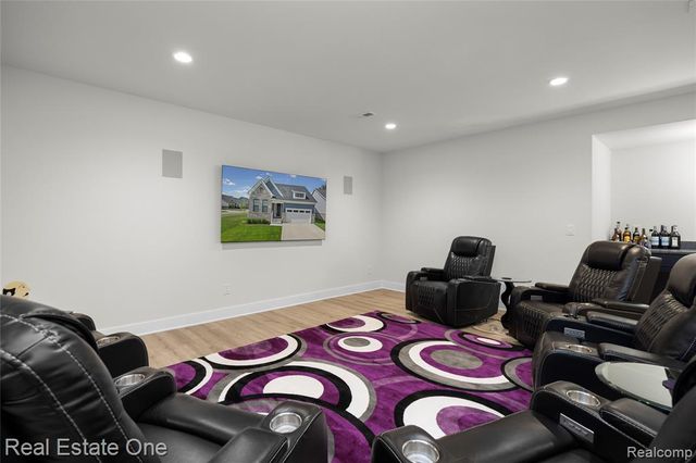 7656 Dunlap Court, West Bloomfield, MI 48322