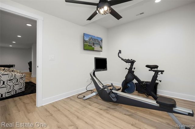 7656 Dunlap Court, West Bloomfield, MI 48322