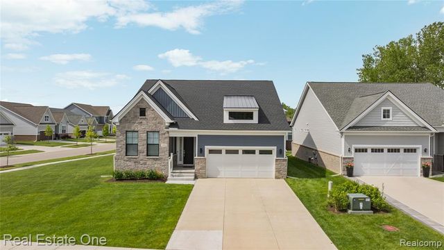 7656 Dunlap Court, West Bloomfield, MI 48322