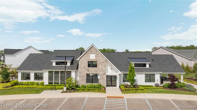 7656 Dunlap Court, West Bloomfield, MI 48322