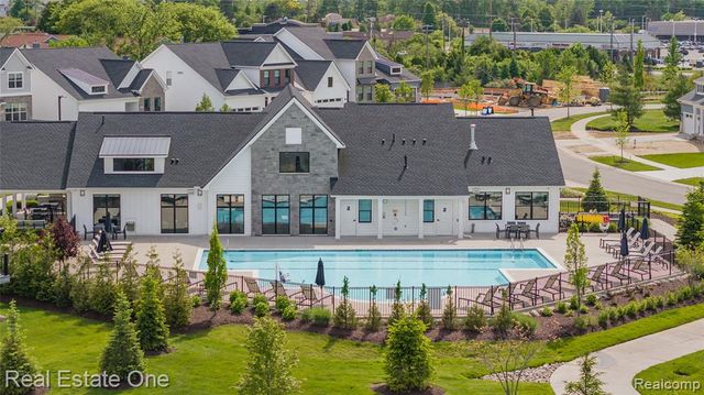7656 Dunlap Court, West Bloomfield, MI 48322