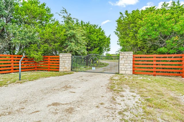 2707 County Road 247, Hico, TX 76457