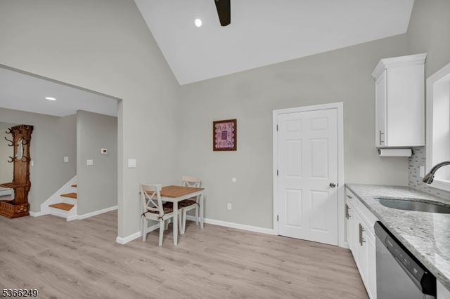22 Elizabeth Rd, West Milford Twp., NJ 07421