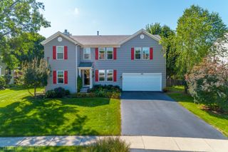 402 Hubbard Lane, Lake Villa, IL 60046
