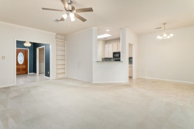 7739 Pecan Drive, Beaumont, TX 77713