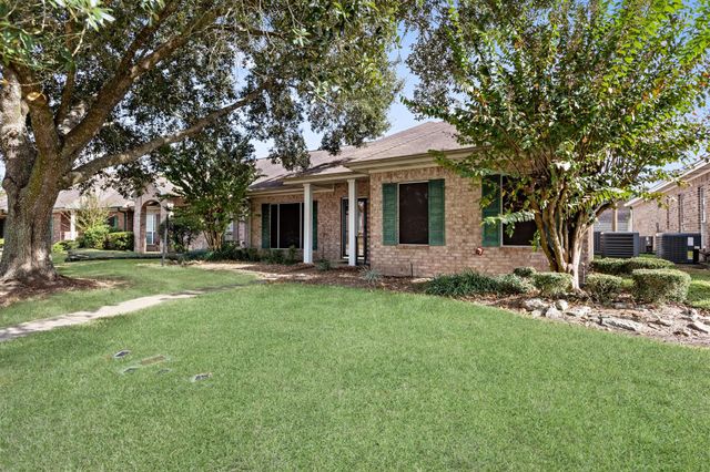 7739 Pecan Drive, Beaumont, TX 77713