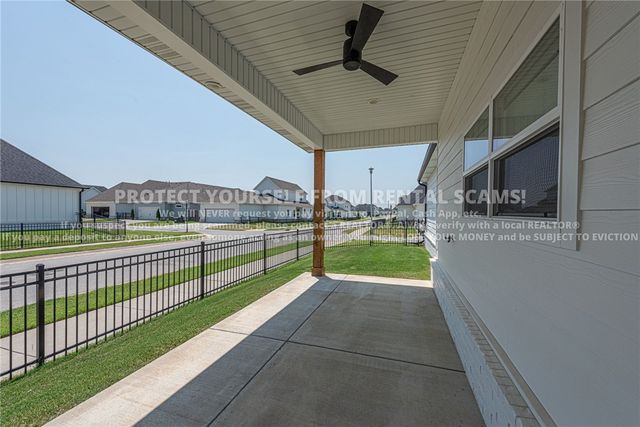 6875 Garden Trail Avenue, Springdale, AR 72762