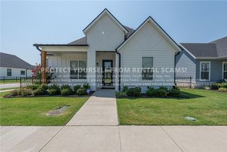 6875 Garden Trail Avenue, Springdale, AR 72762
