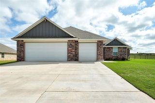 2167 Hux Drive, Blanchard, OK 73010