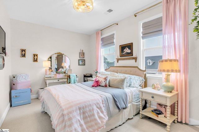 106 Winding Stream Circle, Simpsonville, SC 29681