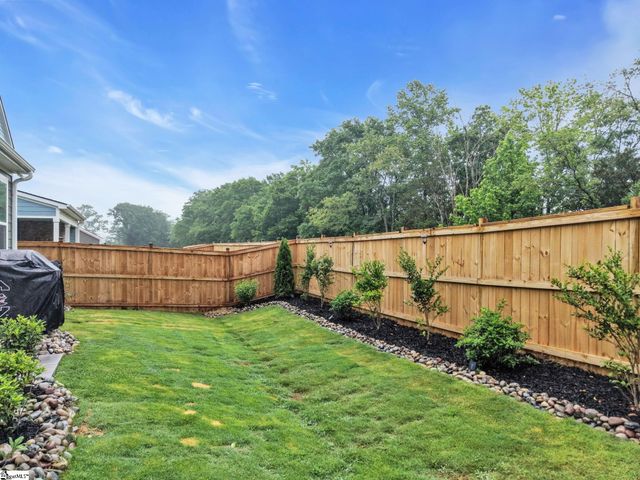 106 Winding Stream Circle, Simpsonville, SC 29681