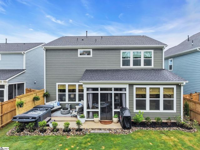 106 Winding Stream Circle, Simpsonville, SC 29681