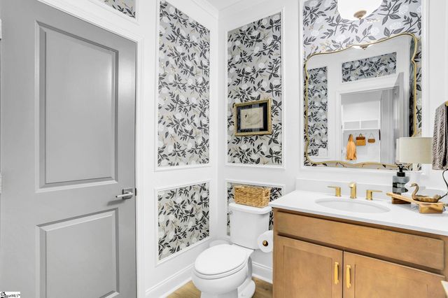 106 Winding Stream Circle, Simpsonville, SC 29681