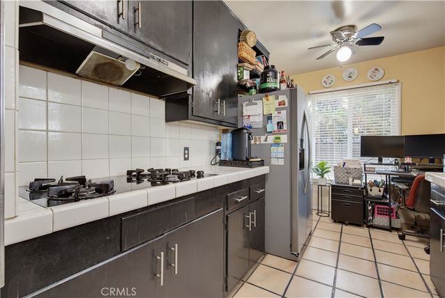 16858 Weddington Street, Encino, CA 91436