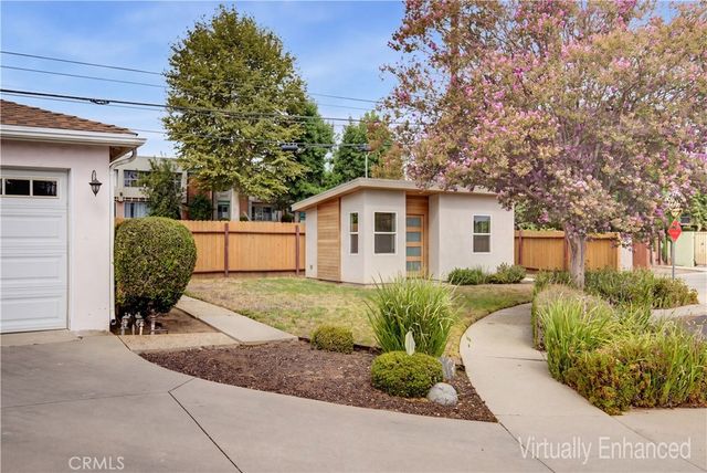 16858 Weddington Street, Encino, CA 91436