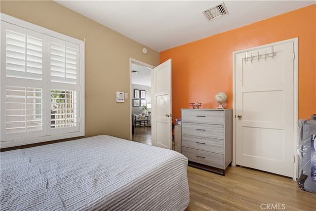 16858 Weddington Street, Encino, CA 91436