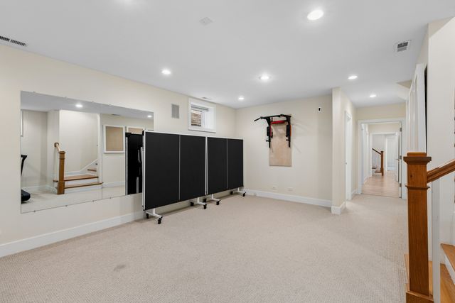 1728 N Hudson Avenue, Chicago, IL 60614