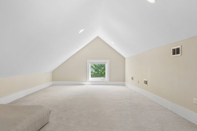 1728 N Hudson Avenue, Chicago, IL 60614
