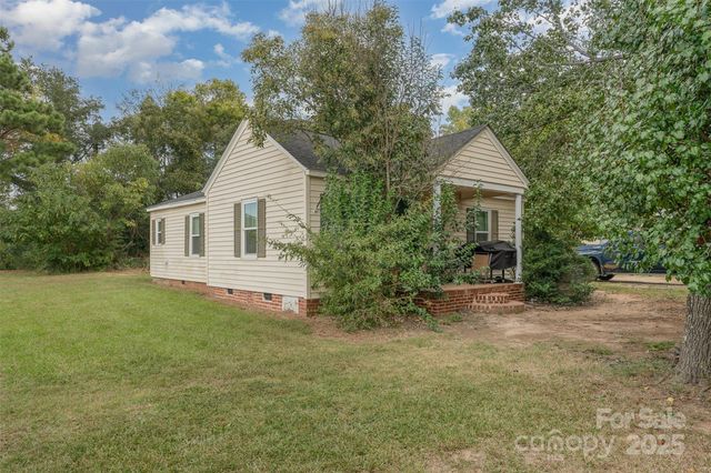 1477 Flat Creek Road, Lancaster, SC 29720